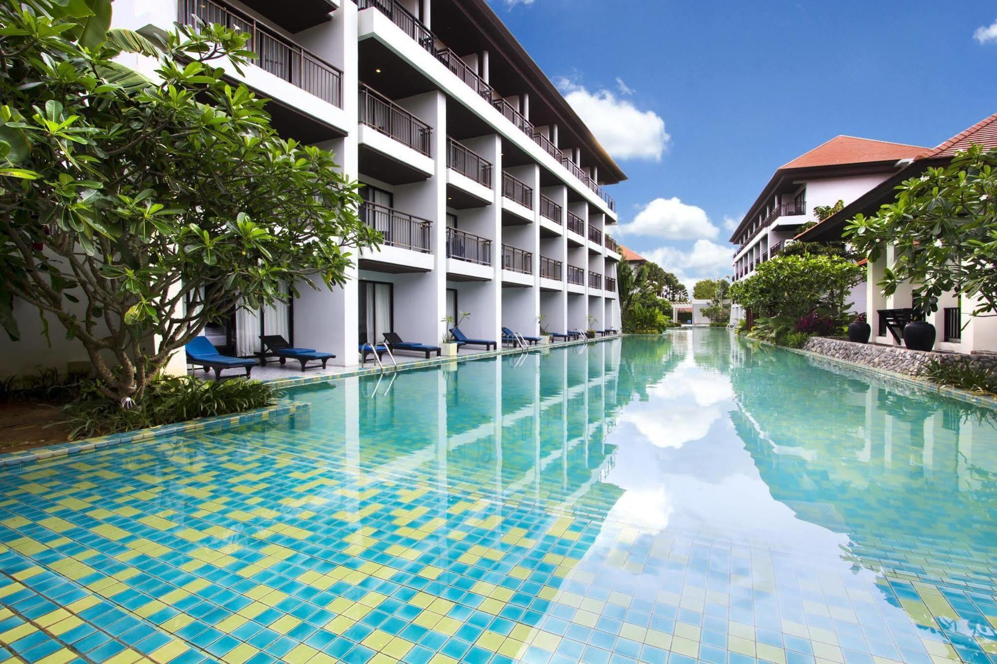 D Varee Mai Khao Beach Exterior foto
